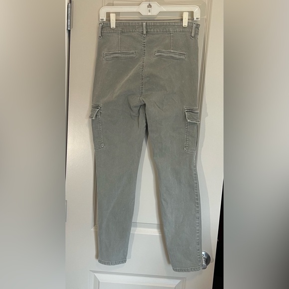 Guess High Rise Skinny Cargo Jeans Safari Green Size Womens Size 28 Pockets - Picture 2 of 7